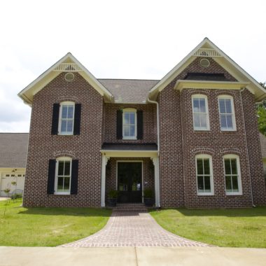 1135 Quinn Road, Collierville, TN