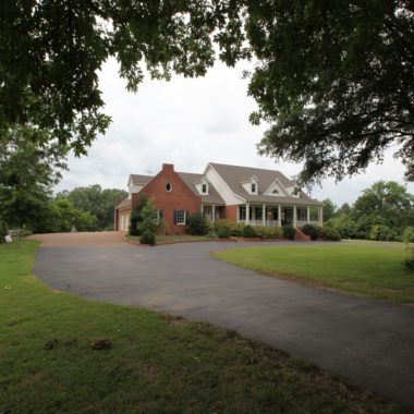 1145 Quinn Road, Collierville, TN